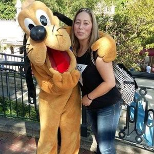 Meet your Posher, Nidia